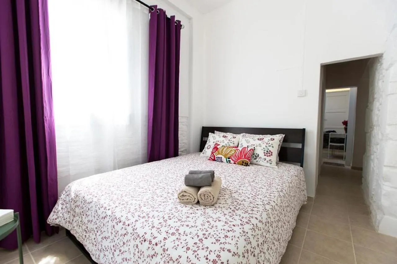 Guest house Laila'S Cozy Garden House & Studio Larnaca